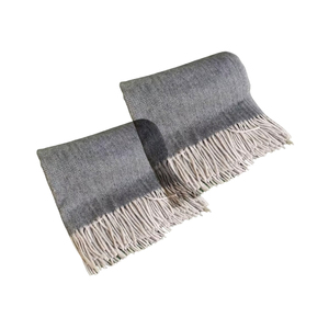 Nuevo diseño de mantas de lana con patrón de espiga de diamante de carbón de fabricante indio - Product Image 6