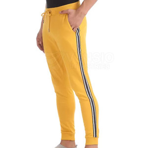 กางเกงวิ่งจ๊อกกิ้งผ้าคอตตอนโพลีเอสเตอร์น้ำหนักเบาเข้ารูปสำหรับผู้ชายปรับโลโก้ได้ตามต้องการ - Product Image 2