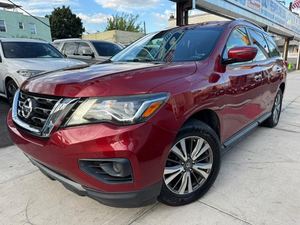 Nissan Pathfinder SV 4WD 2017, Listo para Enviar - Product Image 1