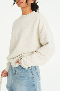 Sweat-shirt surdimensionné pour femme, col rond, en mélange polyester/coton, tricoté en molleton, personnalisable avec logo, fabrication OEM, vente en gros, pour automne/hiver - Product Image 3