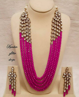 Magnifique ensemble collier et boucles d'oreilles en cristal de haute qualité pour femme, design simple et luxueux, idéal pour les soirées, accessoire de mode.