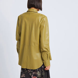 2024 vente chaude femmes chemise en cuir respirant broderie Streetwear personnalisable haute qualité écologique col rabattu - Product Image 3