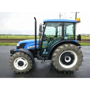 Tractor Agrícola 2021 Farmtrac TT CLASSIC 50 con Tracción en las 4 Ruedas y Bomba - Product Image 4