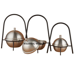 Tazón de Chocolate de Metal con Acabado Mate y Soporte, Tazón de Dulces de Diseño de Alta Calidad, Clásico, Elegante y Moderno - Product Image 1