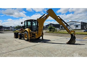 Retroexcavadora CATERPILLAR 2022 en venta - Product Image 2