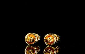 Pendientes finos de oro rosa y oro blanco de 14K con diamantes VVS cultivados en laboratorio para fiestas, aniversarios, joyería certificada IGI - Product Image 4