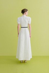 Bonne qualité et prix longue robe pour femmes A-ligne Silhouette fente sur le devant manches bouffantes ROBE MIDI en SATIN Lustrous Twist Ten-cel Blend - Product Image 3