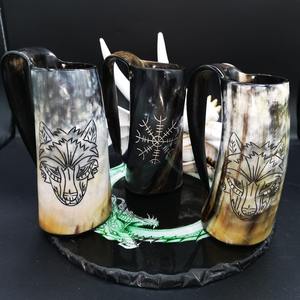 Tasse Viking en corne de buffle gravée sur mesure pour Ale & Mead - Product Image 1