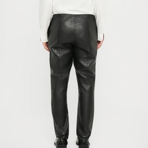 Pantalons en cuir décontractés pour hommes les plus vendus avec logo personnalisé et services OEM avec pantalon en cuir personnalisé de couleur unie - Product Image 6