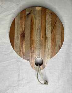 Meilleure vente en gros grande planche à découper de service de pizza ronde en bois d'acacia avec échantillon gratuit - Product Image 2