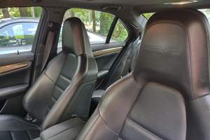 MERCEDES-BENZ C63 AMG SEDAN 2010 D'OCCASION (LHD/RHD) - Product Image 3