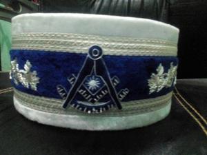 Pasado Maestro bordado Corona Blanco - Product Image 5