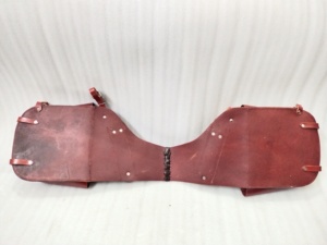 ADEEFA vente en gros de sacs de selle de cheval en cuir de vachette véritable conception robuste écologique pour le stockage de l'équitation fabricant indien - Product Image 2