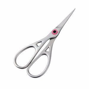 กรรไกรตัดด้ายปักละเอียด เครื่องมือทำเล็บมืออาชีพ สแตนเลสคมกริบ สำหรับงานเย็บปักถักร้อย - Product Image 3