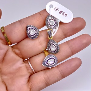 Juego de Joyería de Plata 925 Chapada en Oro con Diamantes Polki, Aretes, Colgantes y Anillos de Buena Calidad - Product Image 3