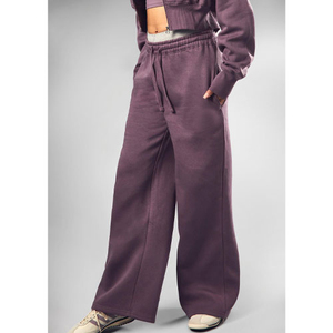 Ensemble de survêtement pour femme de qualité supérieure 2025, streetwear solide, deux pièces, sweat-shirt court, pantalon de survêtement évasé, vêtements d'hiver - Product Image 4