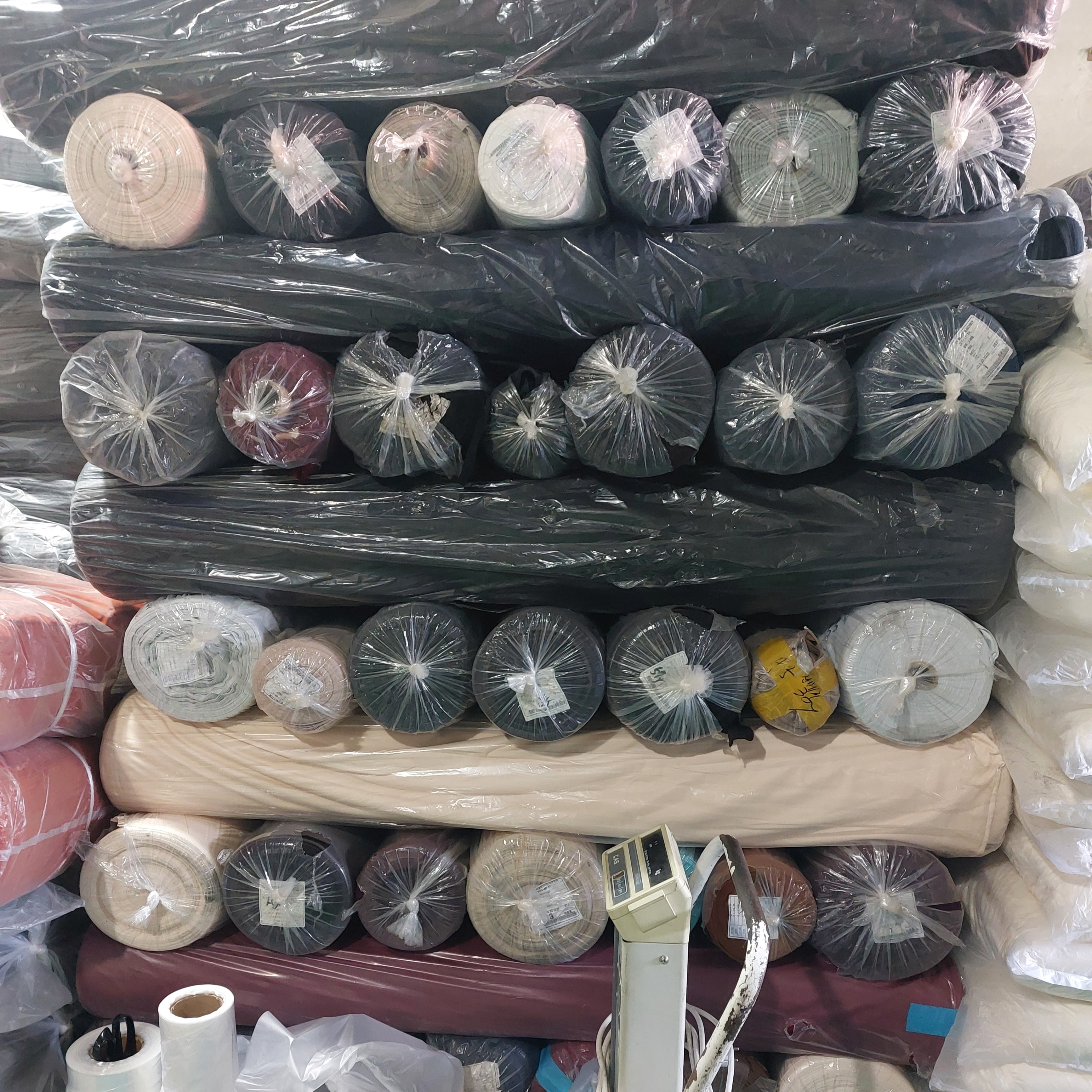 Korea-Made 100% POLYESTER WOVEN Suede Fabric Artificial Leather for Outdoor Use Jacket Material