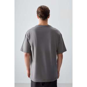 T-shirt pour homme en coton 100% gris foncé, épais, doux, texturé, coupe ample, imprimé - 88361 - Gris foncé - Product Image 5