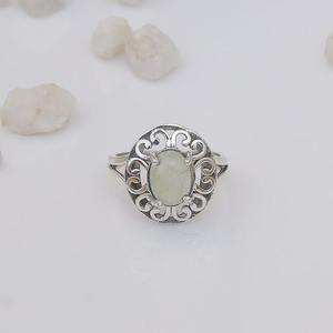 Anillo de Bodas de diseñador estampado 925 hecho a mano Plata de Ley 925 Piedra preciosa de Prehnita natural Corte ovalado de la mejor calidad para fiestas - Product Image 4