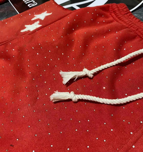 Conjunto de sudadera con capucha y pantalones de chándal con cremallera completa personalizado del fabricante para hombre, diseño de parche desgastado con diamantes de imitación, chándal Fullzip - Product Image 4