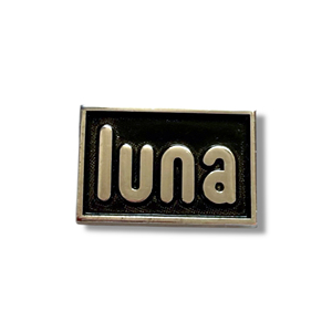 Emblema para protector de pierna 'Luna' - Product Image 1