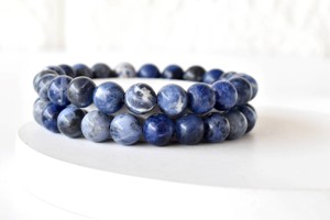 ขายส่งสร้อยข้อมือโซดาไลต์สีน้ำเงินคุณภาพสูง ขนาด 8 มม. ทรงกลม สำหรับการทำสมาธิและเป็นเครื่องประดับ - Product Image 5