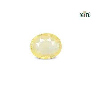Saphir Jaune Naturel (Pukhraj) de 11,16 Carats, Taille Émeraude Facettée, Pierre Libre, Couleur Peridot avec Matériaux Alexandrite et Aigue-marine - Product Image 1