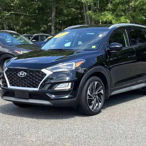 Vente rapide pour Hy un dai T.uc s. sur AWD Sport 4dr SUV très propre - Product Image 1