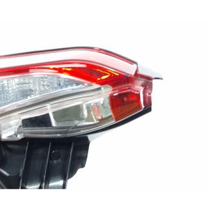 FEU STOP ARRIÈRE GAUCHE INTEGRÉ À LA PORTE TOYOTA C-HR Hybride 81590-F4010 (16>23) - Product Image 4