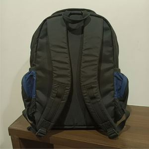 กระเป๋าฟุตบอลทีมใหม่ปี 2025 แบบสั่งทำพิเศษ ทนทาน กันน้ำ ไนลอน ความจุ 30-40 ลิตร สำหรับกิจกรรมกลางแจ้ง คลับ ฝึกซ้อม ยี่ห้อ KANDARI - Product Image 2