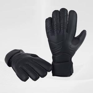 Gants de gardien de but personnalisables unisexe équipement de football en PU avec logo personnalisé, antidérapant, respirant et réglable pour la protection des doigts - Product Image 2