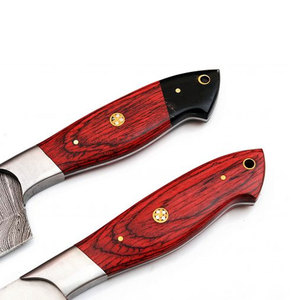 Ensemble de cuisine écologique en acier inoxydable 3cr13 en cinq pièces, manche en bois, motif damas au laser, couteau à découper, couteau de chef, couteau à éplucher - Product Image 3