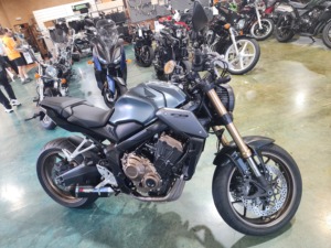 Hond_a CB650R ABS 2023 - Product Image 3