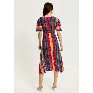Vestido Midi cruzado con estampado de Cachemira y escote en V de manga corta de alta calidad para mujeres y niñas, fiesta multicolor, India a un precio razonable - Product Image 4