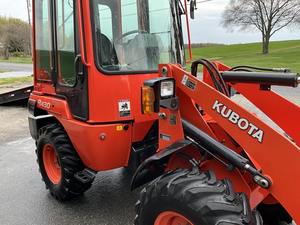 2019 Kubota R430 chargeur frontal chargeur sur pneus Eaton cylindre hydraulique 9 tonnes charge nominale Euro5 émission EPA moteur-1 an de garantie - Product Image 4