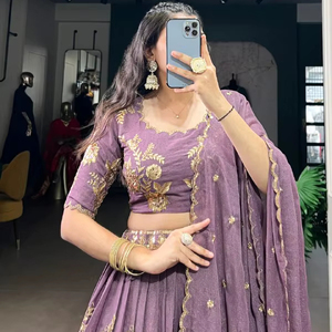 Ensemble Lahenga Choli Dupatta, broderie de sequins sur fil Chocolate Crush, techniques de tricot, motifs Vishnu K, manches courtes, tout - Product Image 1