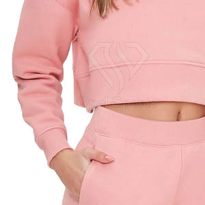Vente en gros de sweats à capuche de haute qualité pour femmes 100% coton Design Streetwear élégant avec col à capuche avec logo avant pour l'hiver - Product Image 4