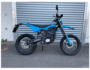 Bicicleta Eléctrica Todoterreno SUR-RON Ultra Bee Nueva - Descuento Exclusivo del 30% Entrega a Domicilio Disponible - Product Image 3