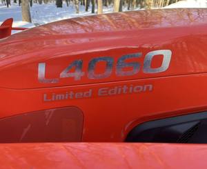 Tractor de ruedas usado KUBOTA L4060 para agricultura, 73 horas, garantía de transmisión, incluye motor, bomba de engranajes y cojinetes, en venta. - Product Image 4