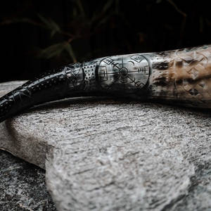 Corne à boire artisanale naturelle artisanale exclusive Stein pour les fans de bière et d'hydromel - Product Image 2