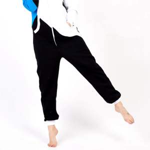 Onesie polaire pour femmes de haute qualité-Confortable et élégant-Parfait pour les vêtements de nuit et les vêtements décontractés - Product Image 6