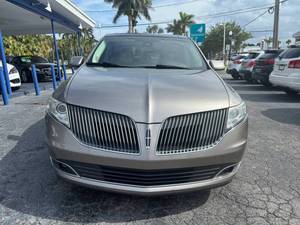 Voiture d'occasion Lincoln MKT EcoBoost 2015 à bas prix à vendre - Product Image 2