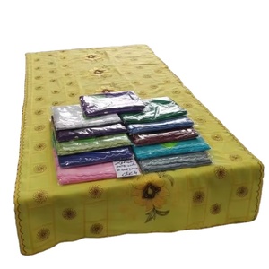 Vente en gros de châles hijab en mousseline pour femmes, broderie florale avec strass, doux, légers, respirants, pour l'été, usage quotidien en extérieur - Product Image 1