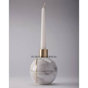 Bougeoirs de Table Décoratifs en Métal de Qualité Supérieure, Design de Haute Qualité, Entièrement Plaqué Or, Look Élégant - Product Image 6