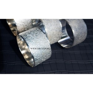 Anillo de Servilleta Decorativo de Metal Color Plata, Decoración de Boda de Alta Gama, Accesorios para Mesa de Salón de Banquetes, Anillo para Servilletas a Bajo Precio - Product Image 3