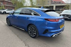 UTILISÉ LHD/RHD 2022 KIA PRO CEED 1.5 T-GDI GT-LINE - Product Image 2