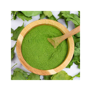 Poudre d'épinards naturelle disponible en vrac pour l'exportation vers les entreprises d'aliments santé et de suppléments - Product Image 2