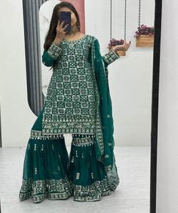 FIL À BRODER GEORGETTE ATTRACTIF ET HAUT DE TRAVAIL DE SÉQUENCE SHARARA AVEC DUPATTA VÊTEMENT DE MARIAGE PRIX DE GROS VÊTEMENT ETHNIQUE - Product Image 4