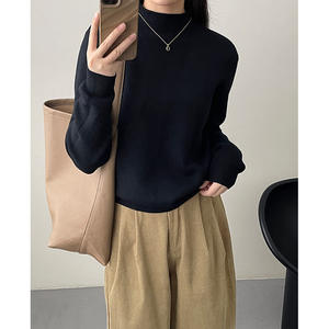 2023 yeni kadın uzun kollu orta boyun kazak ince dış kışlık kıyafet ile yarım yüksek yaka ince bluz dip gömlek - Product Image 4