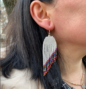 Seulement 2 gauche et dans 19 paniers boucle d'oreille perle de rocaille-boucle d'oreille native-boucle d'oreille frange - Product Image 1